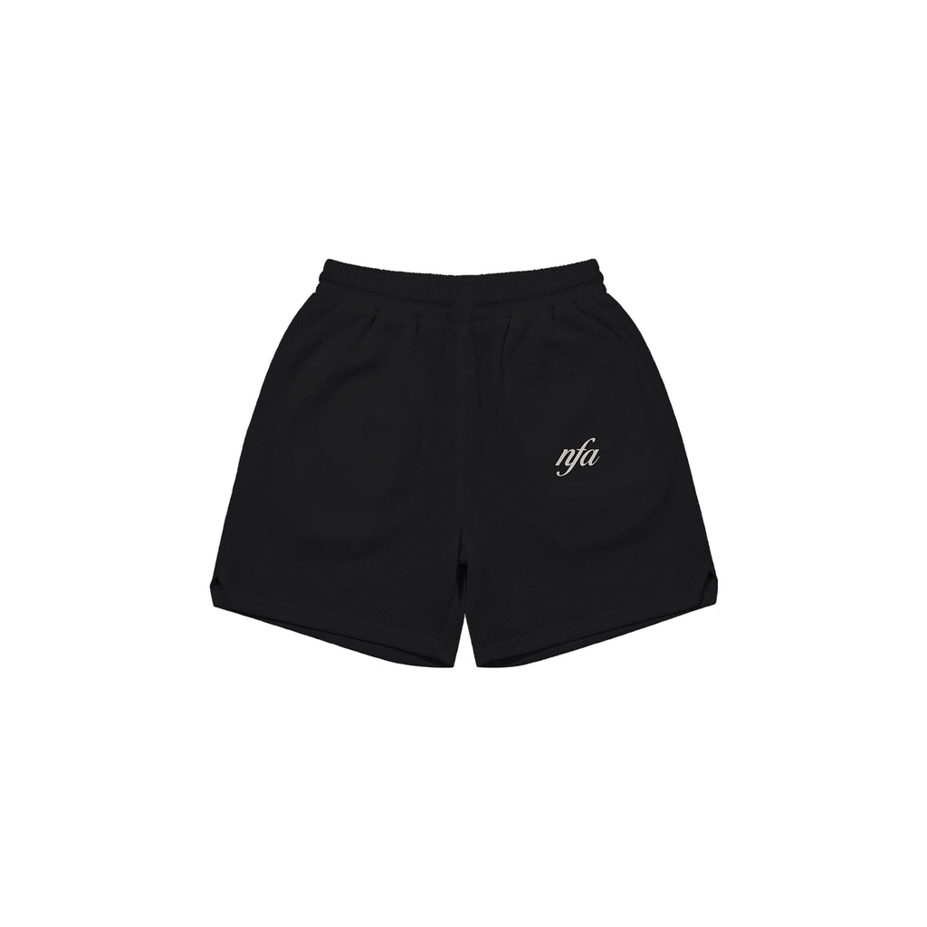 SIGNATURE MESH SHORTS IN OBSIDIAN BLACK