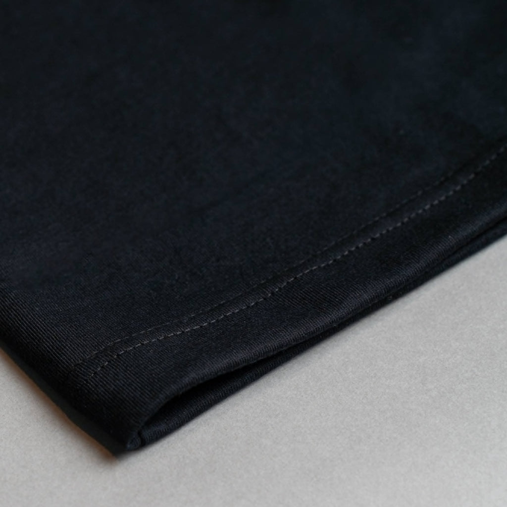 "BLOOD LINE" TEE IN OBSIDIAN BLACK