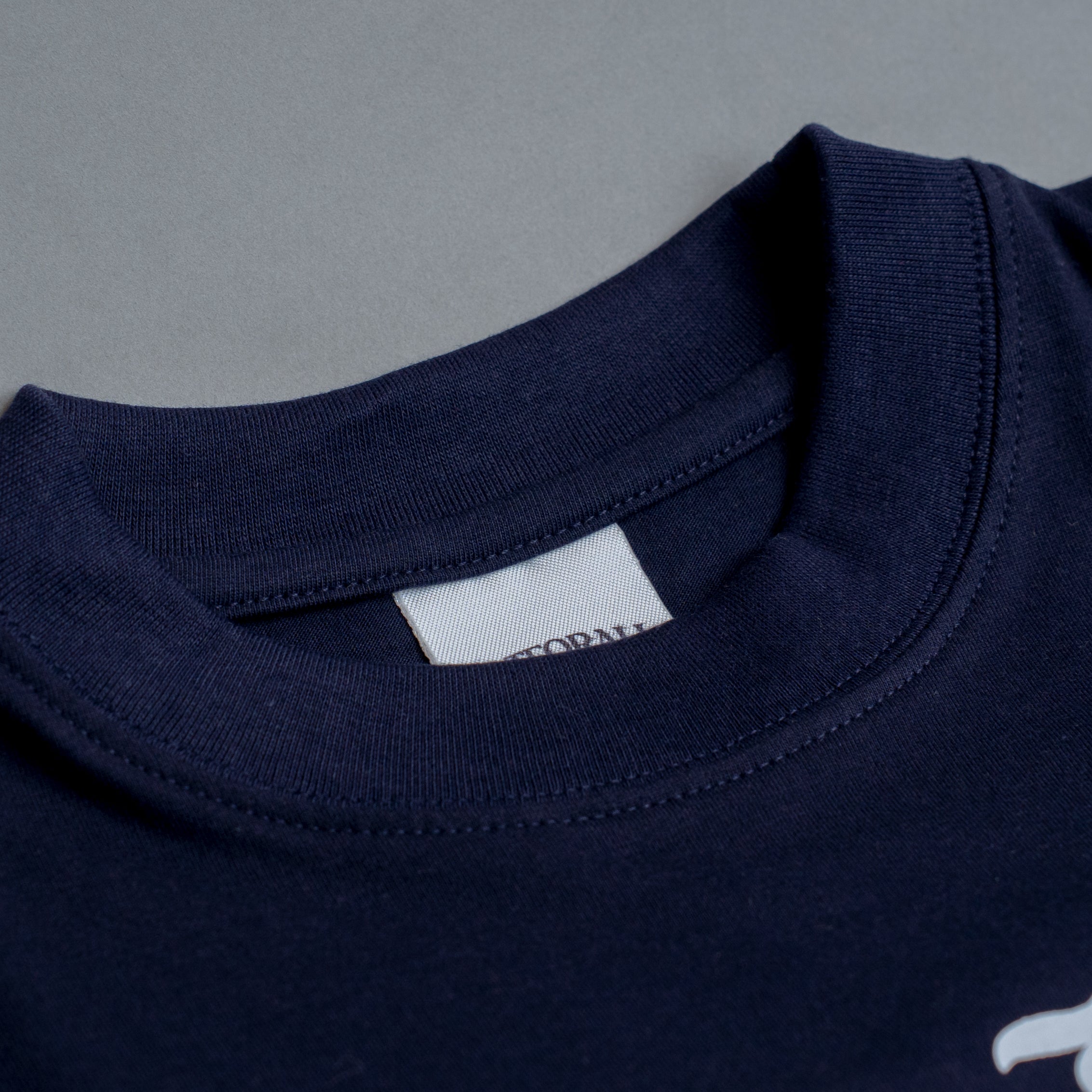BOXY MUSCLE TANK IN ECLIPSE NAVY