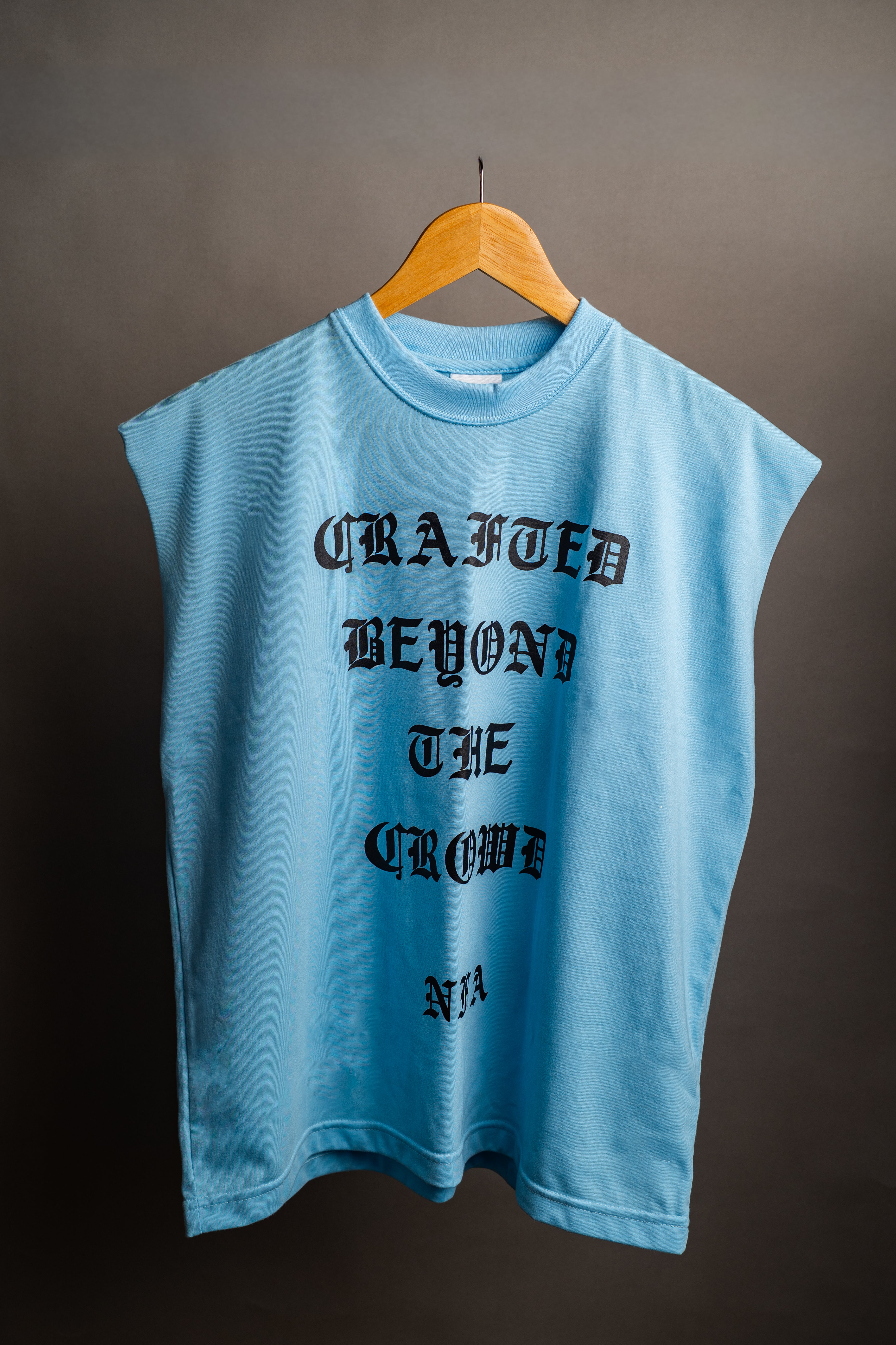 BOXY MUSCLE TANK IN POWDER BLUE