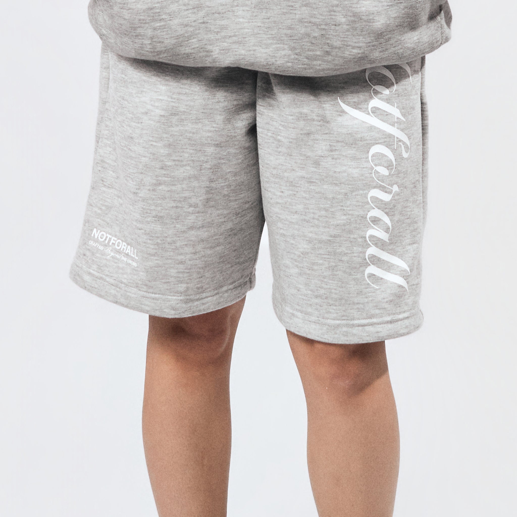 CLASSIC SWEAT SHORTS IN GREY