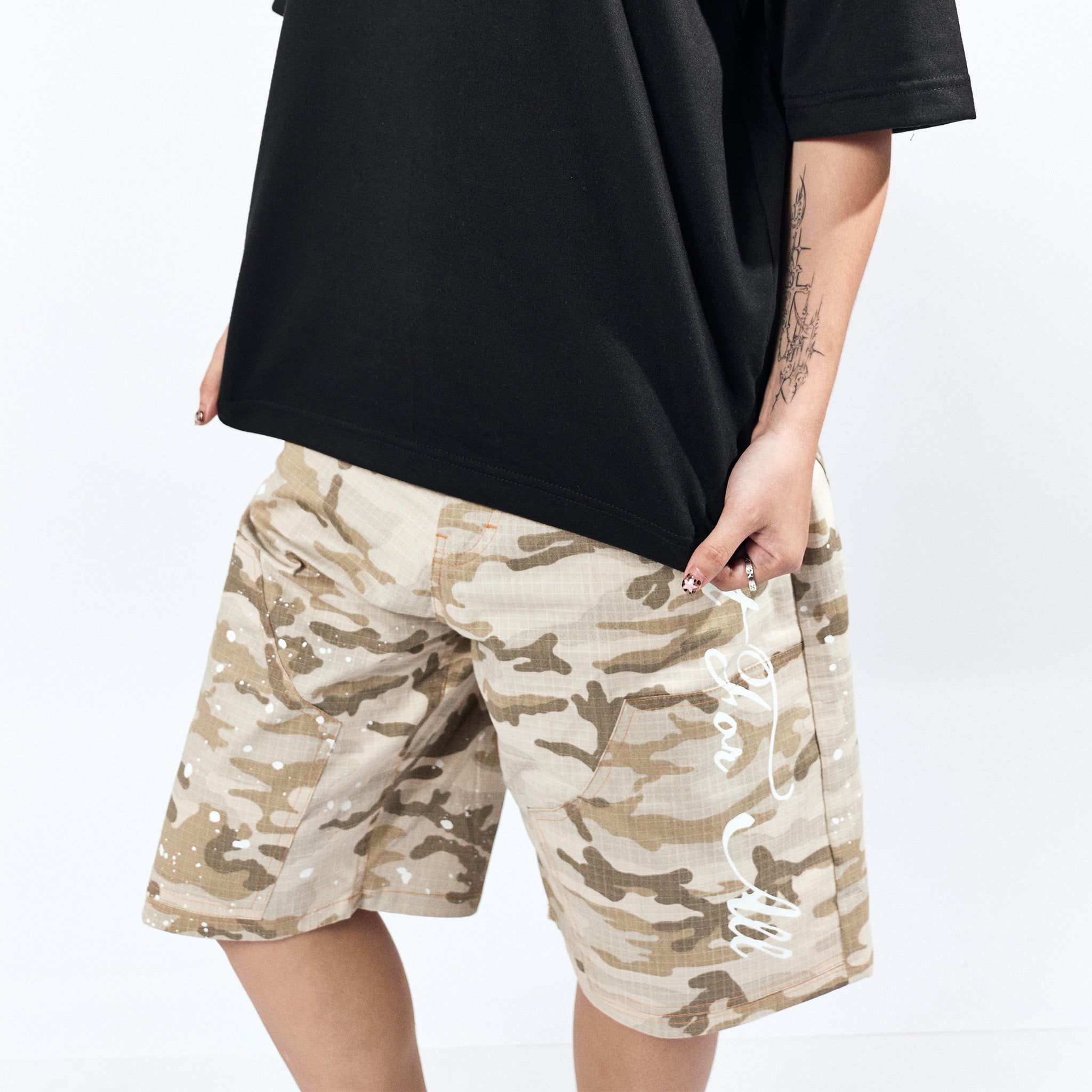 ARCHIVE JORTS IN DESERT CAMO